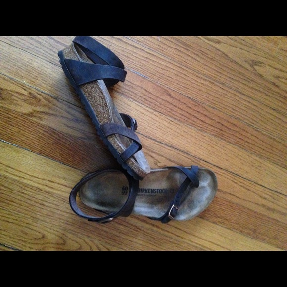 Yara Birkenstock size 40 - Picture 2 of 3